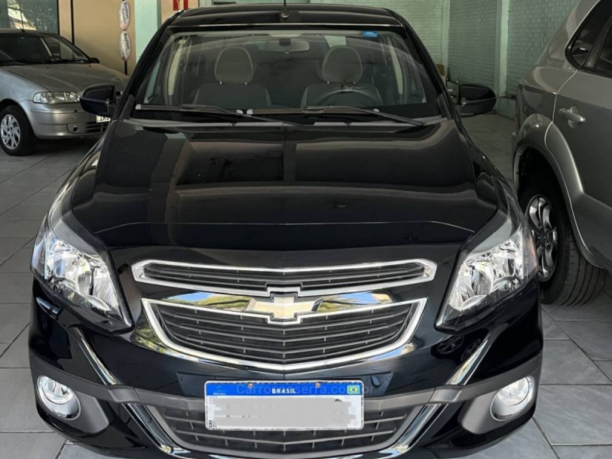 CHEVROLET - AGILE - 2013/2014 - Preta - R$ 43.000,00